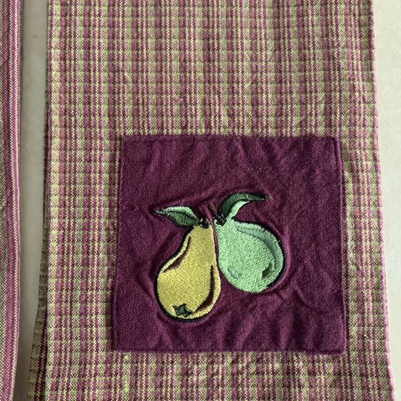 New Kitchen Towel Set - Picture 3 of 5